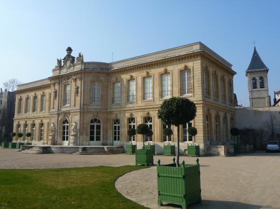 Le château, côté jardin