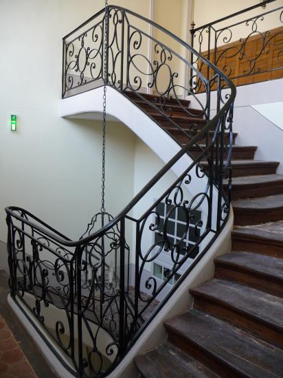 Escalier de service du logis côté jardin