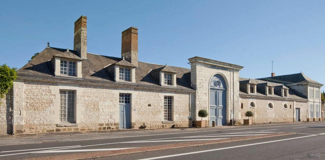 Haras - relais de poste des Ormes (Vienne), cl. Ph. Cachau